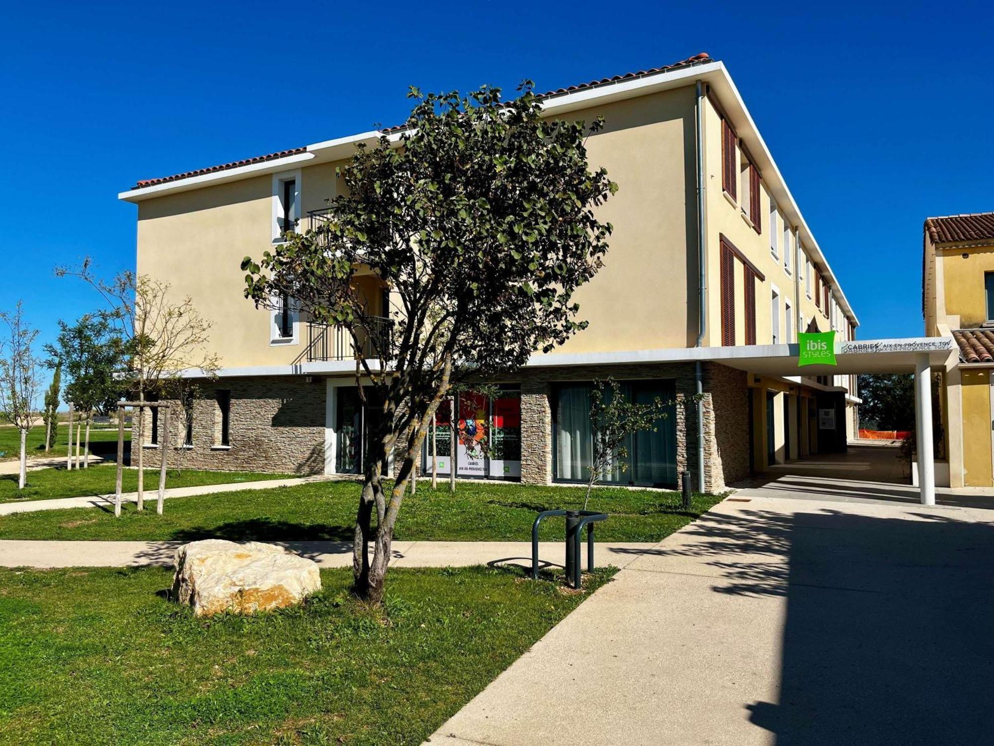 ホテル Ibis Styles Cabries Aix-En-Provence Tgv エクステリア 写真
