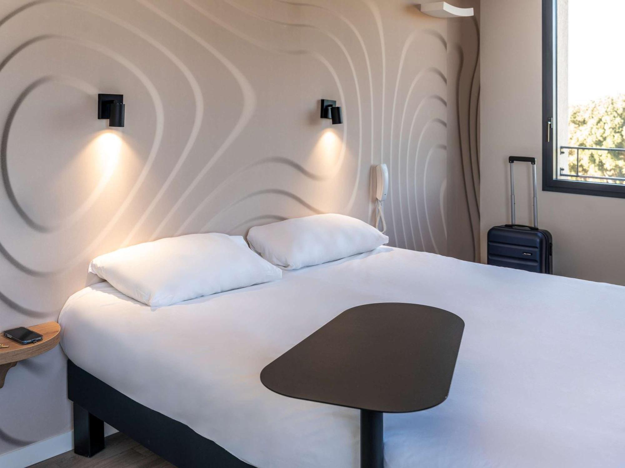 ホテル Ibis Styles Cabries Aix-En-Provence Tgv エクステリア 写真