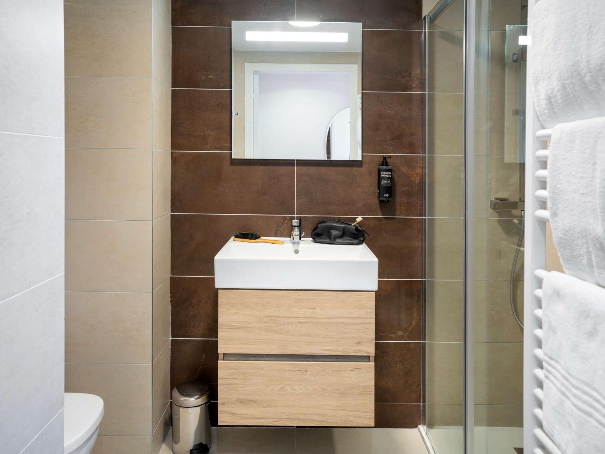 ホテル Ibis Styles Cabries Aix-En-Provence Tgv エクステリア 写真
